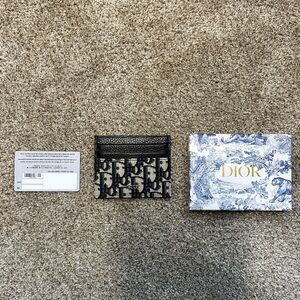 Black Card Holder